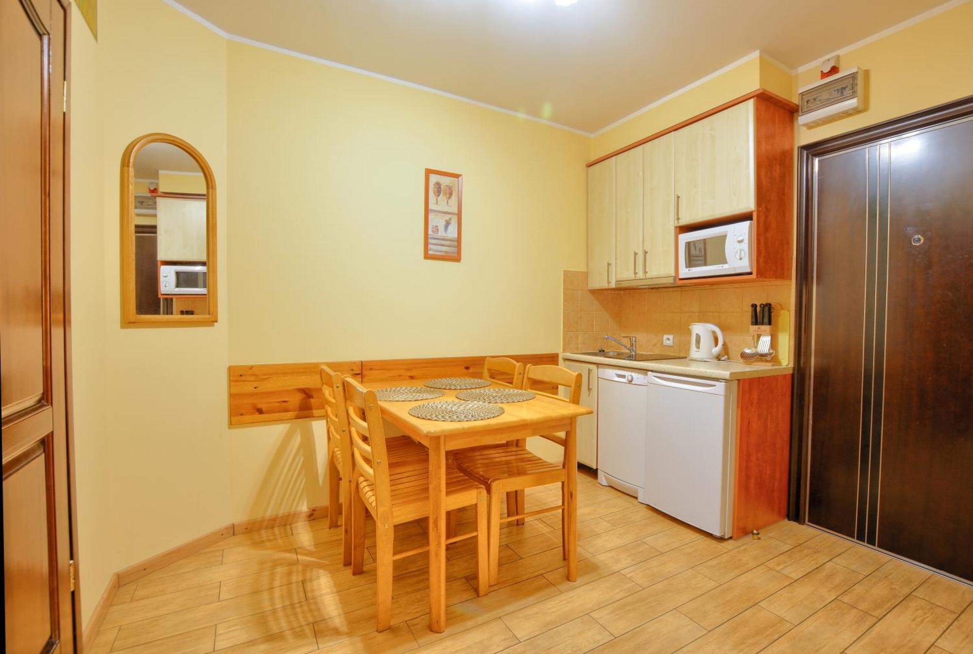 Apartamenty Na Pierwszym Pietrze Krynica-Zdrój Exterior foto